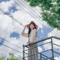 夏将至，一切都会变好。我们一起去郊游！